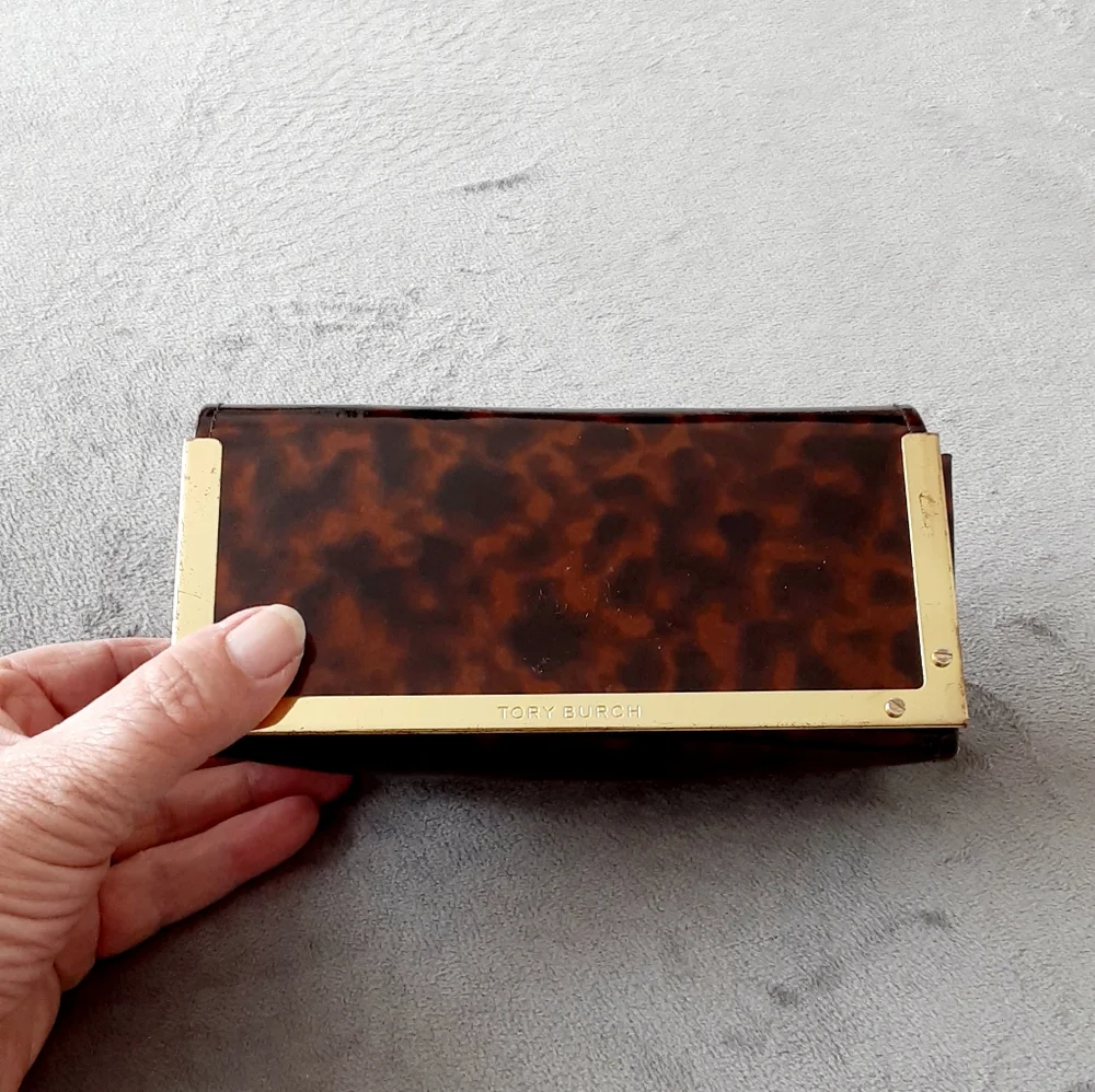 Tory Burch brown tortoise patent leather  sunglasses case